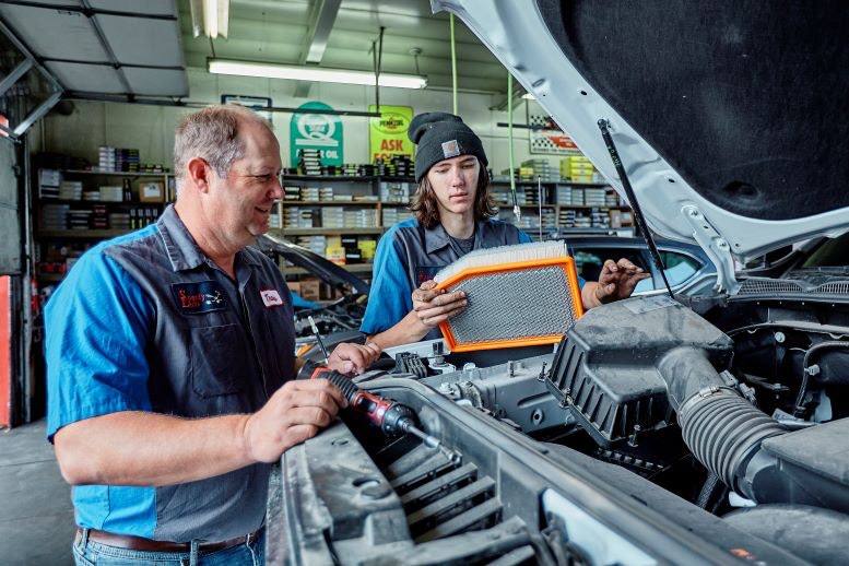 1672949943524 Travismillerspeedylube