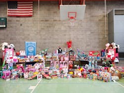 1673022395914 Tonoftoys2 1673022395914 Tonoftoys2