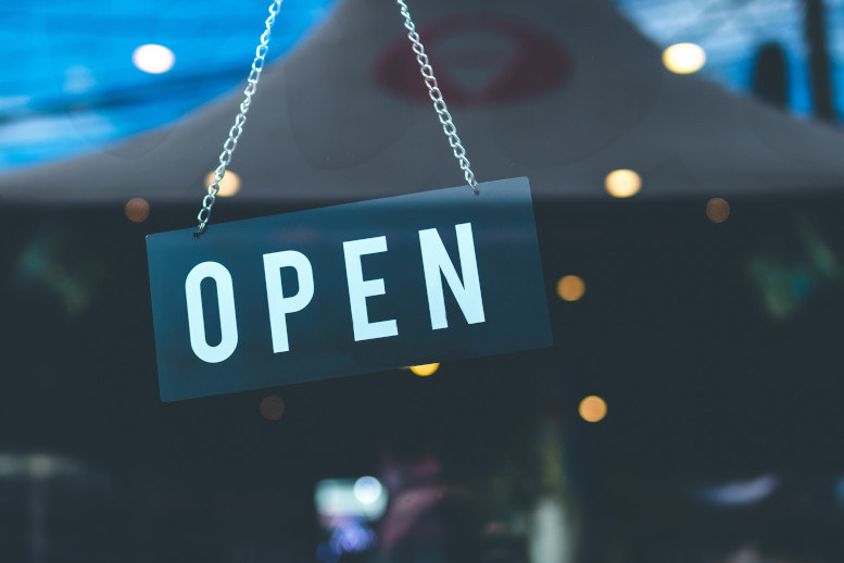 Open Sign1 64347098530b3