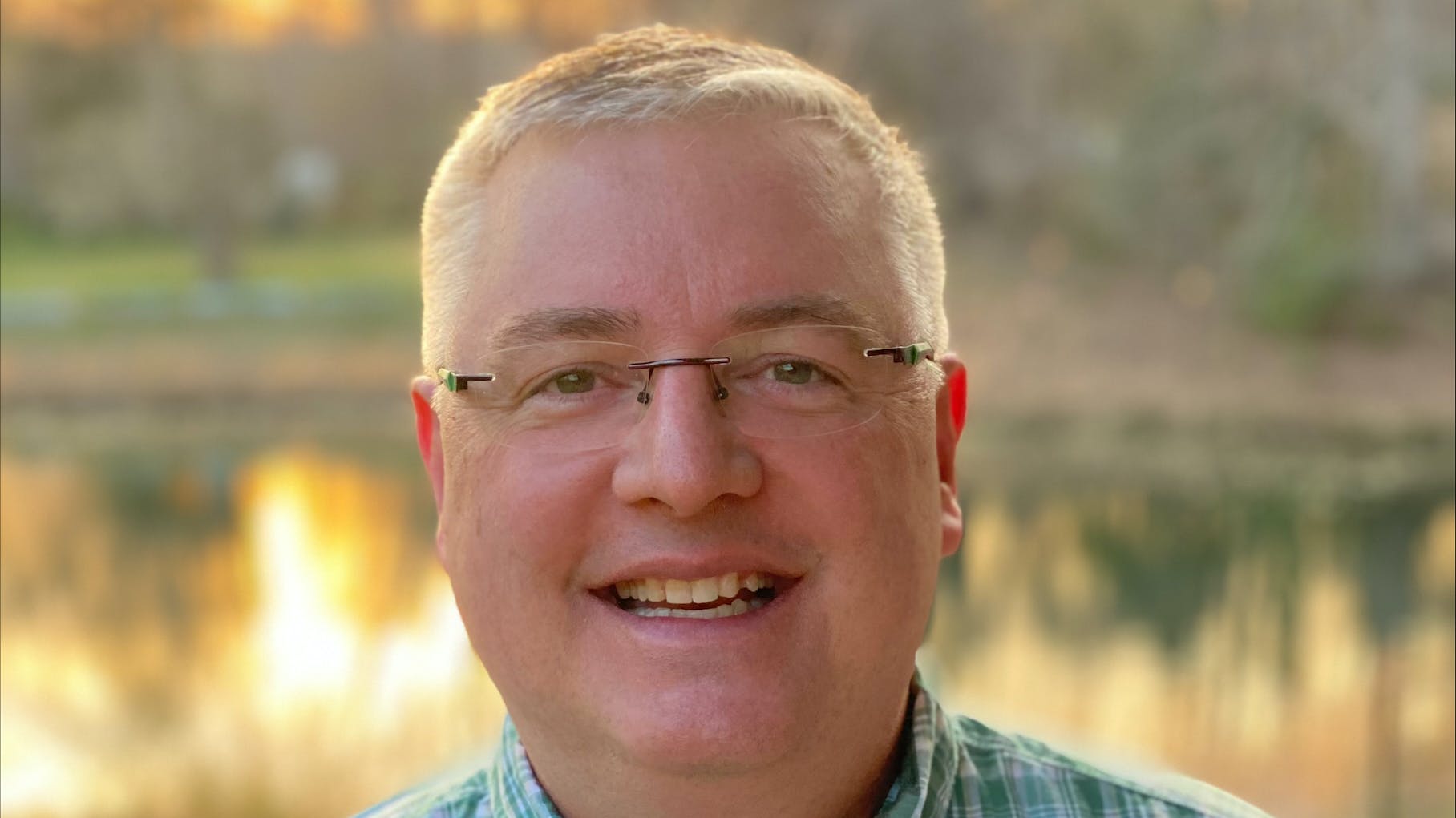 658317b1fe6579001e315357 Rmengheadshot