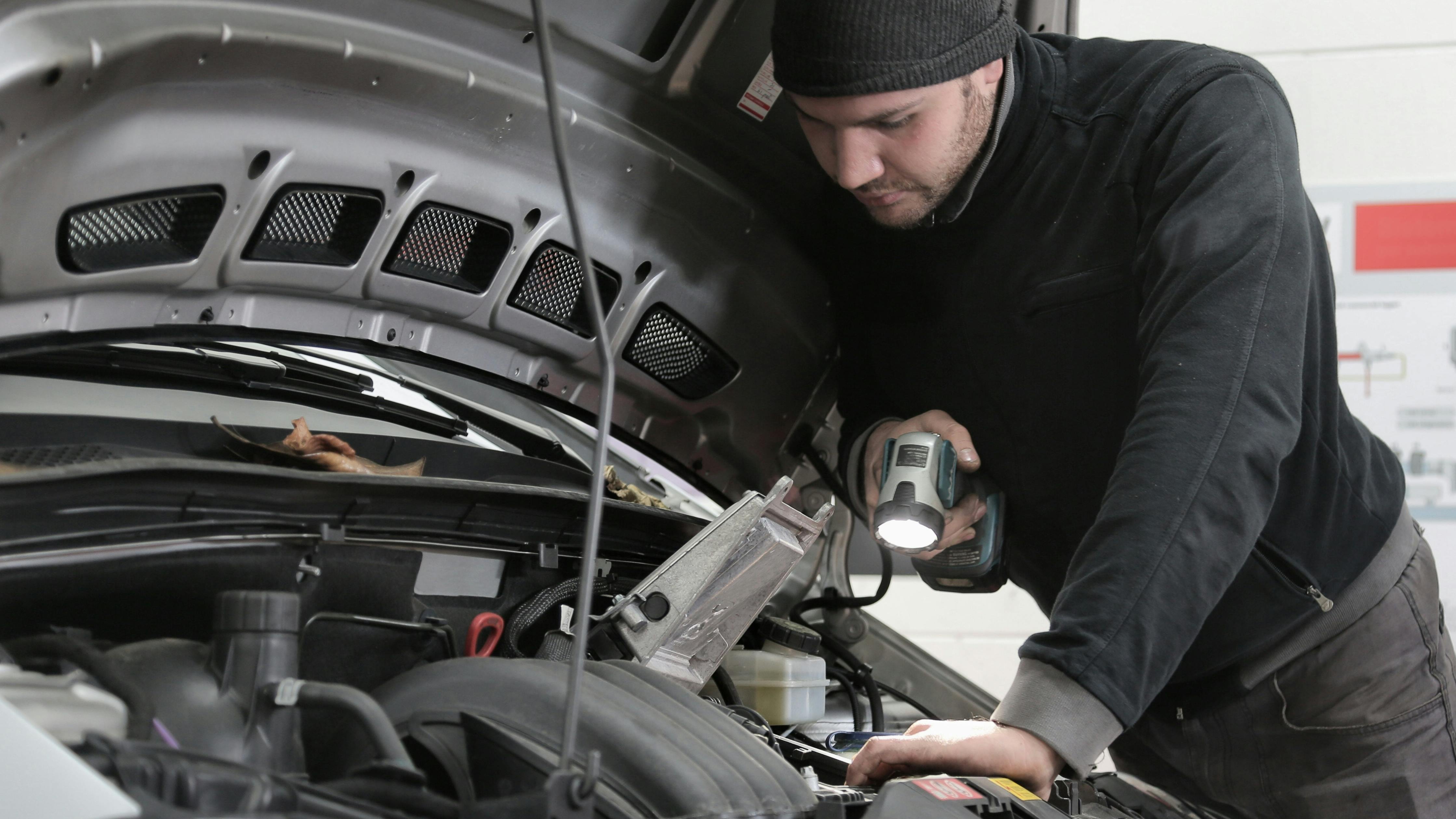 65d3bbe1a7656b001ed8d405 Pexelsandreapiacquadio3807277