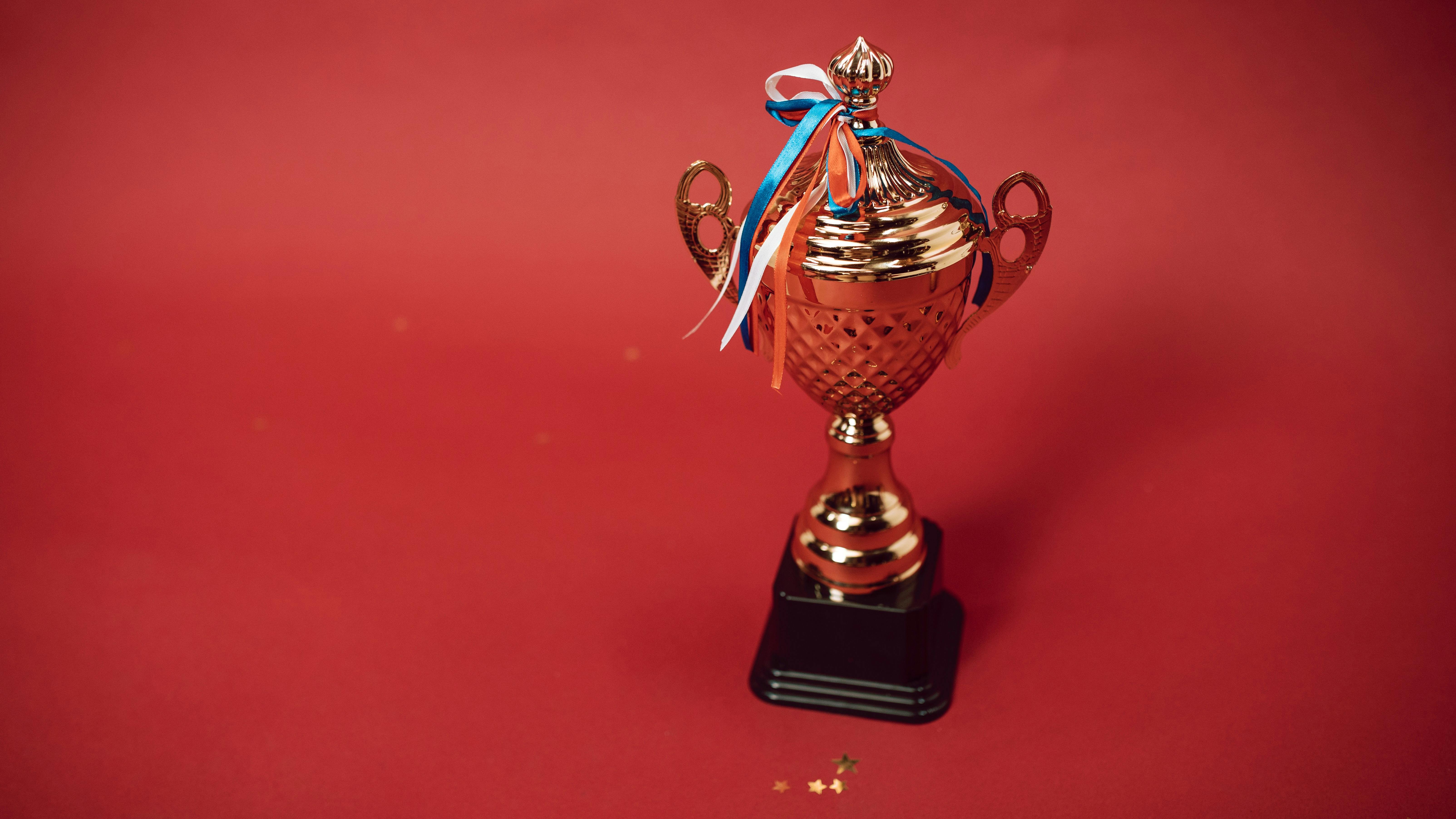 660eff983d5a9e001e624cde Award