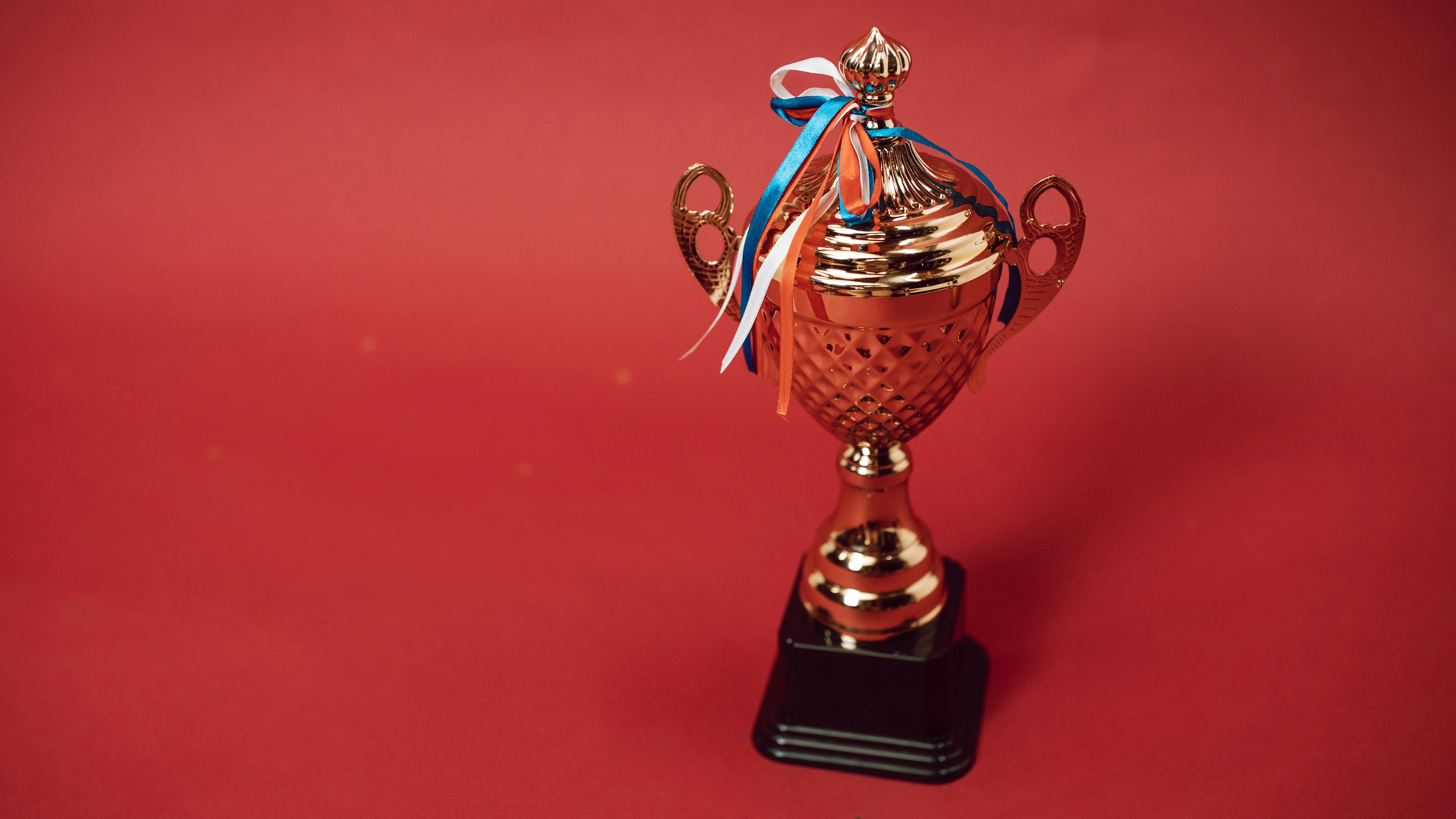 679b170d424200c148ac36af Award