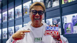 liberty_walk_auto_salon_tokyo_4