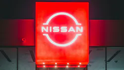 68660fba982e88809624e428 Nissan Light