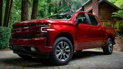 6874298f067c973a9cce2c96 Silverado Chevy
