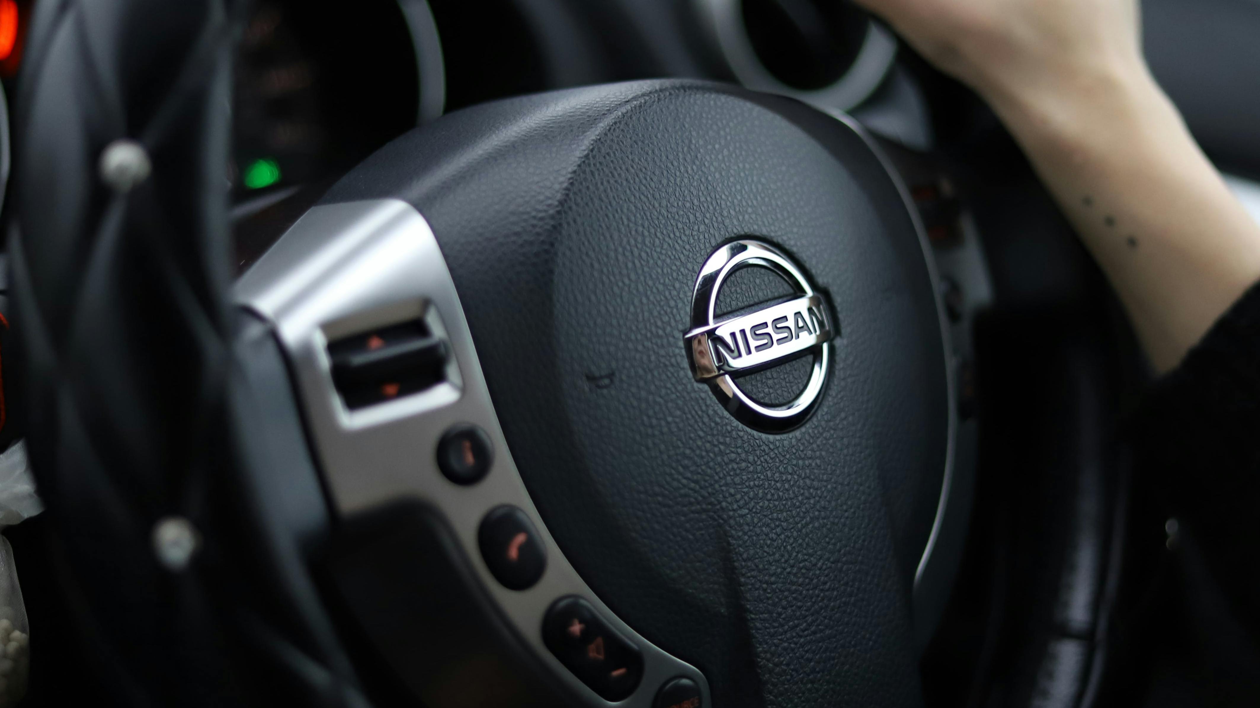 687f6e7176e994b6f4523d4e Nissan