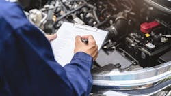 689372cd51724e9385030012 Mechanic With Checklist 689372cd51724e9385030012 Mechanic With Checklist