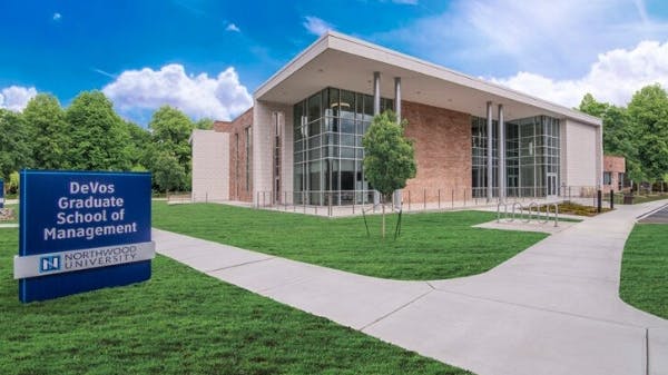 68b6430d4f0d9b044c78fb90 Image 9125 At 8