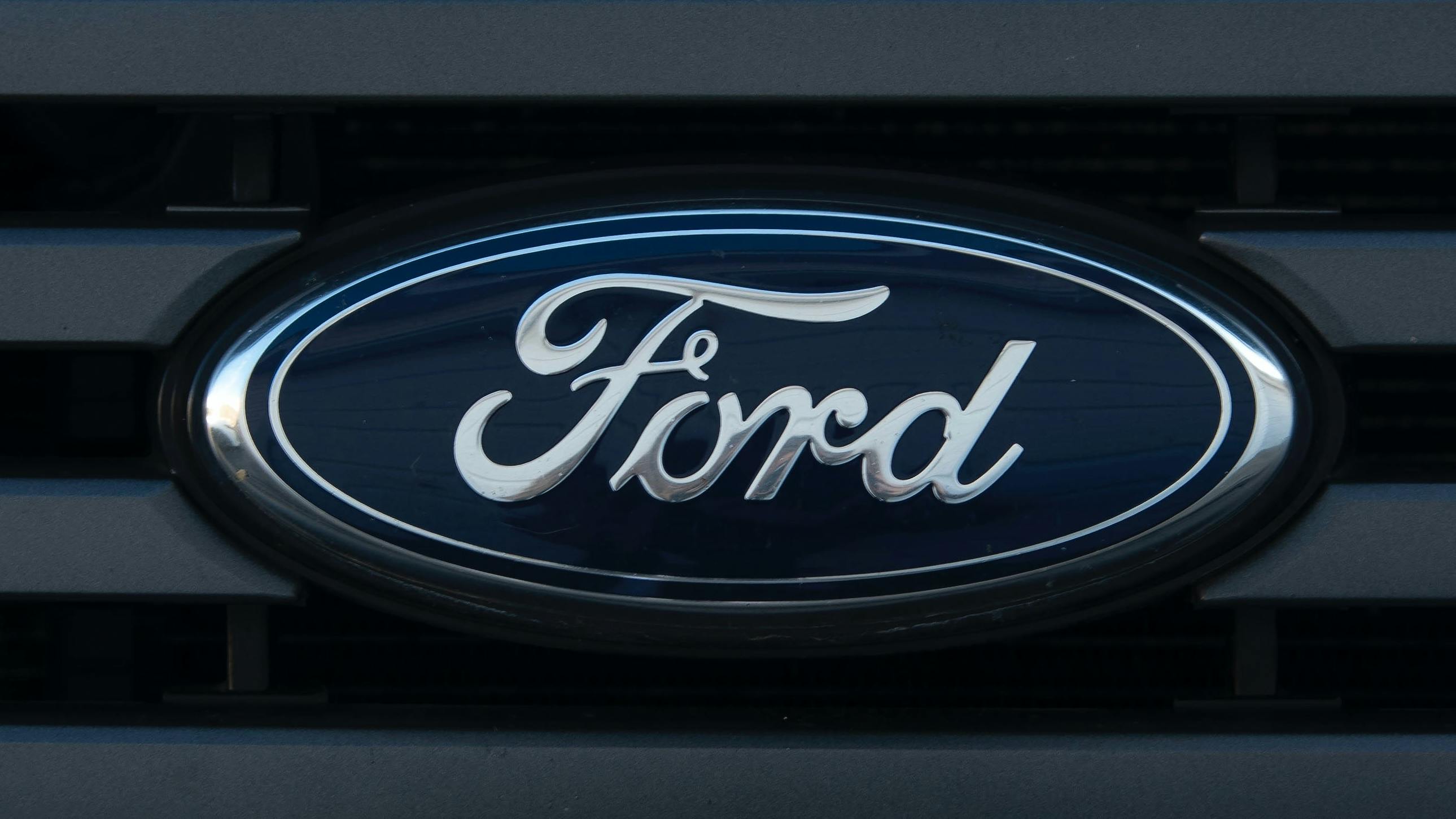 69255400352820ca9c44f929 Ford