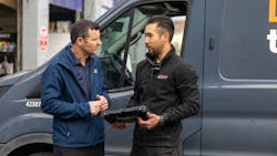 speedee_oil_change__hollister_ca6031_1 speedee_oil_change__hollister_ca6031_1