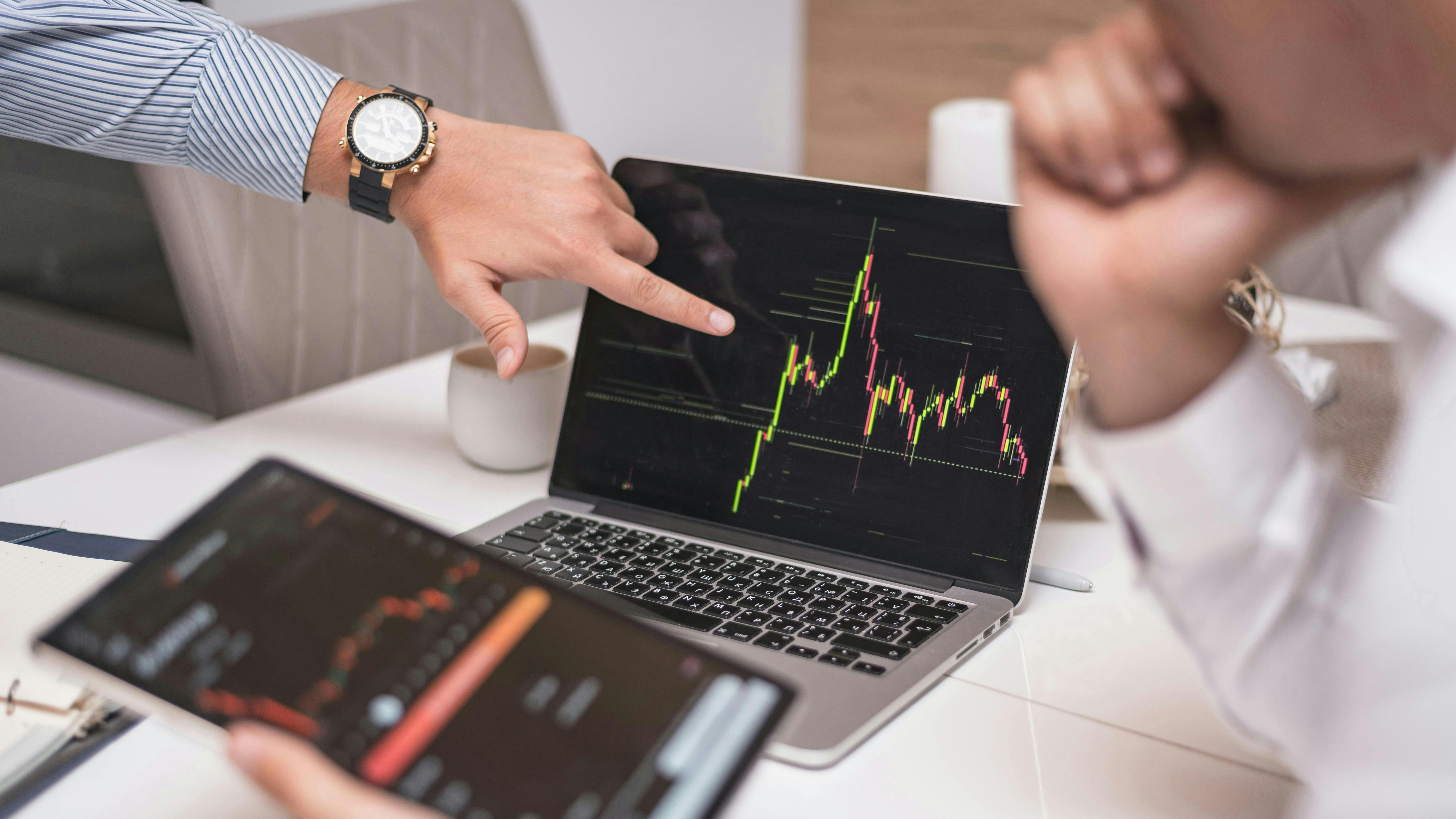 6a1e7cf6ee799790365c27df Business Decline