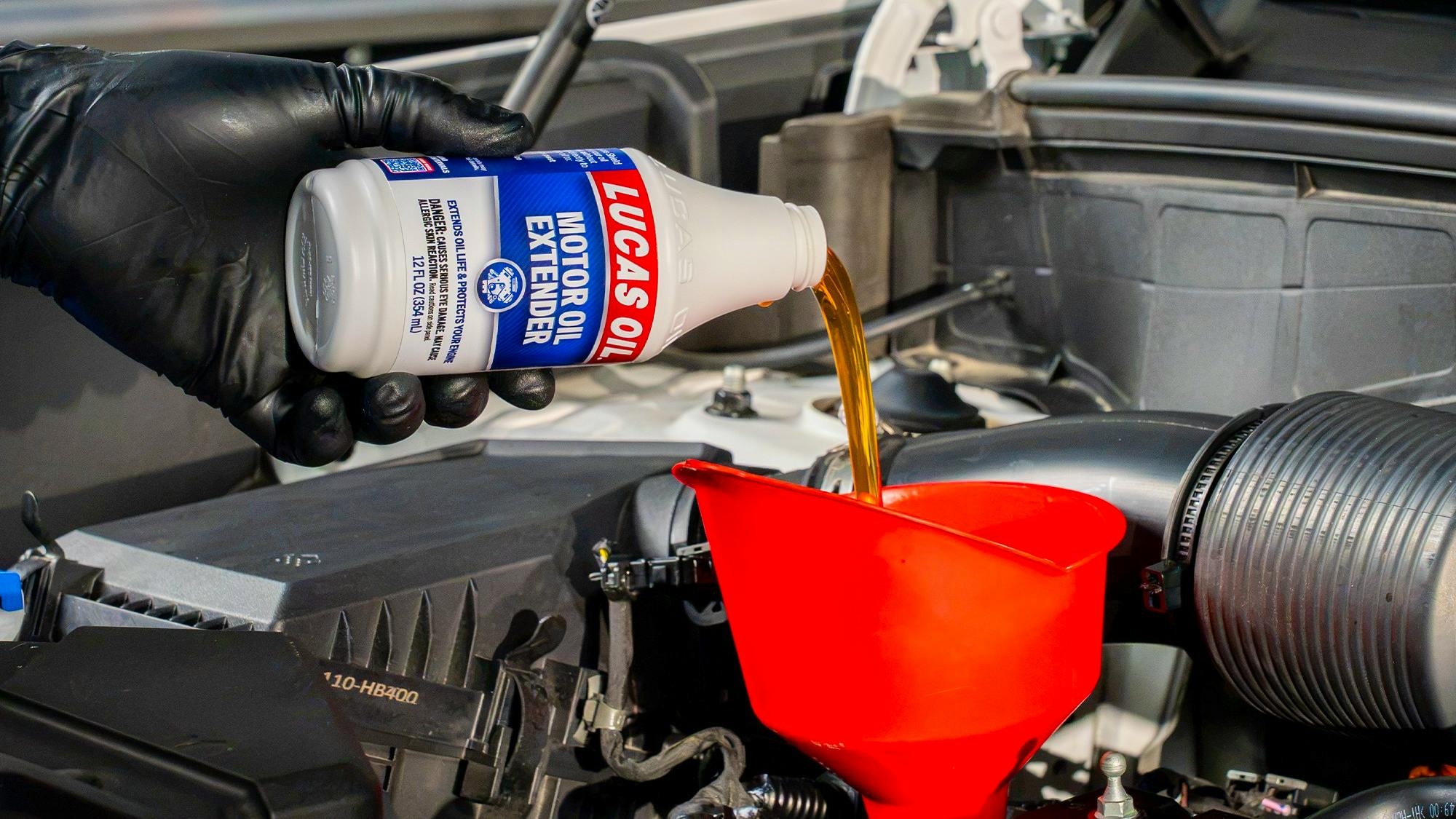 6aa2599c9b803628afad22f6 Lucas Oil Motor Oil Extender